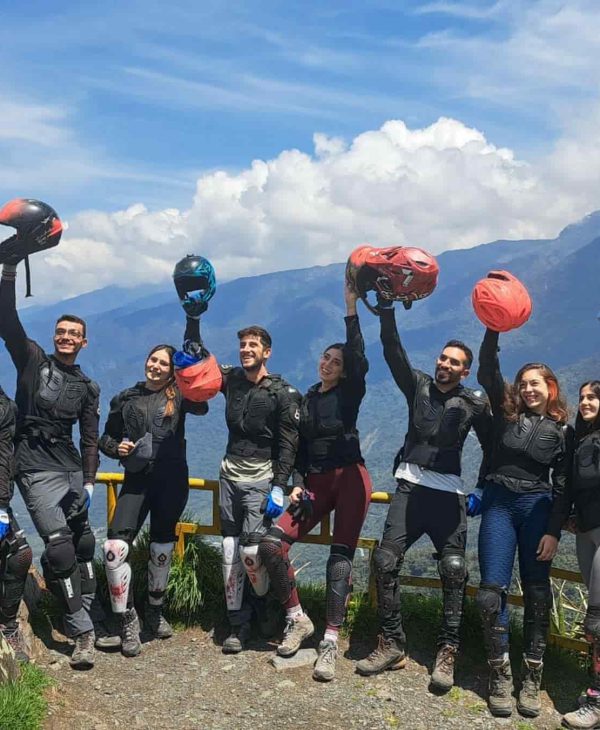 INKA JUNGLE 4 DAYS AND 3 NIGTH WITH 3 ACTIVITIS  BIKING. ZIPLINE AND RAFTING